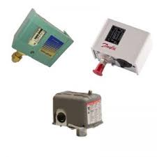 سوئیچ ابزار دقیق